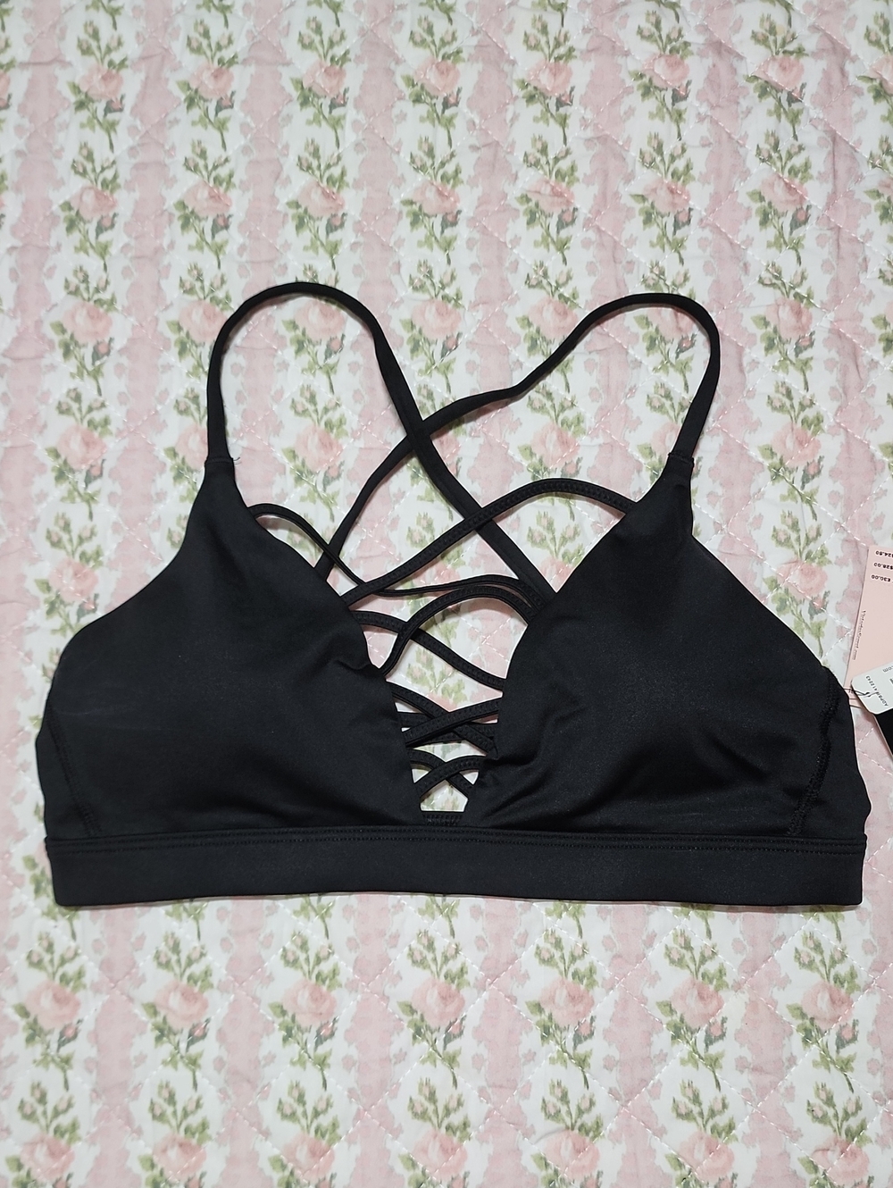NWT Victoria's Secret Sport Very Sexy Black Crisscross Strappy Sports Bra S